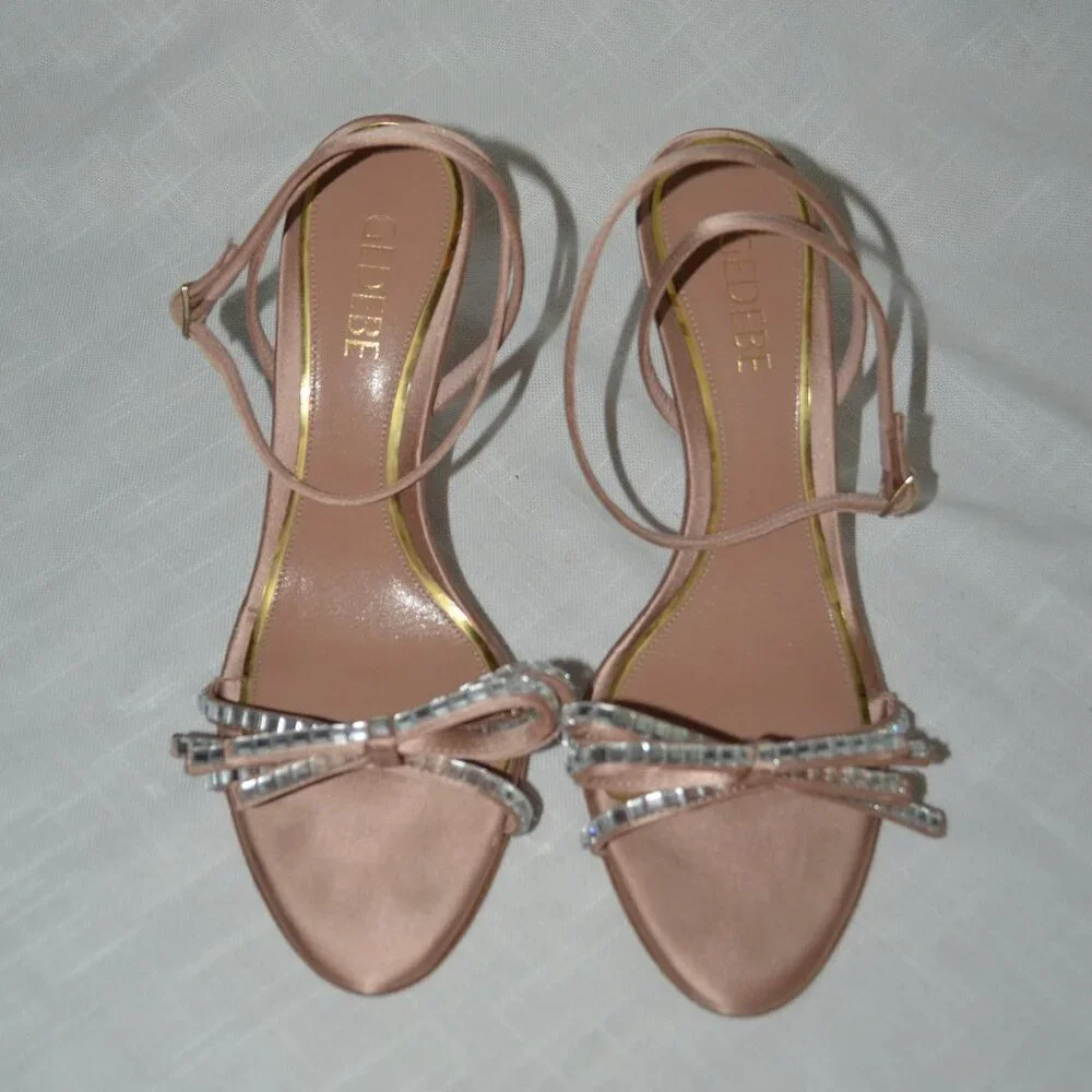 Sz 37.5  Gedebe Cecile Satin Nude Rhinestone Bow Detail 3.5